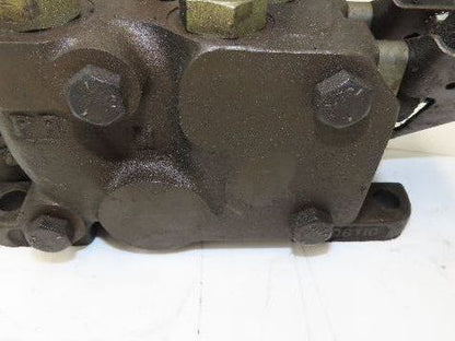 Clark PowrWorker Forklift Walkie Stacker Hydraulic Control Valve Assembly