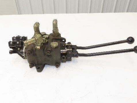 Clark PowrWorker Forklift Walkie Stacker Hydraulic Control Valve Assembly