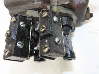 Clark PowrWorker Forklift Walkie Stacker Hydraulic Control Valve Assembly