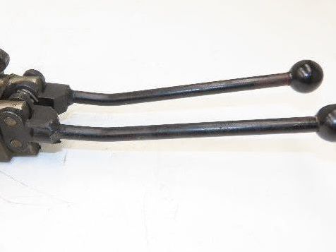 Clark PowrWorker Forklift Walkie Stacker Hydraulic Control Valve Assembly