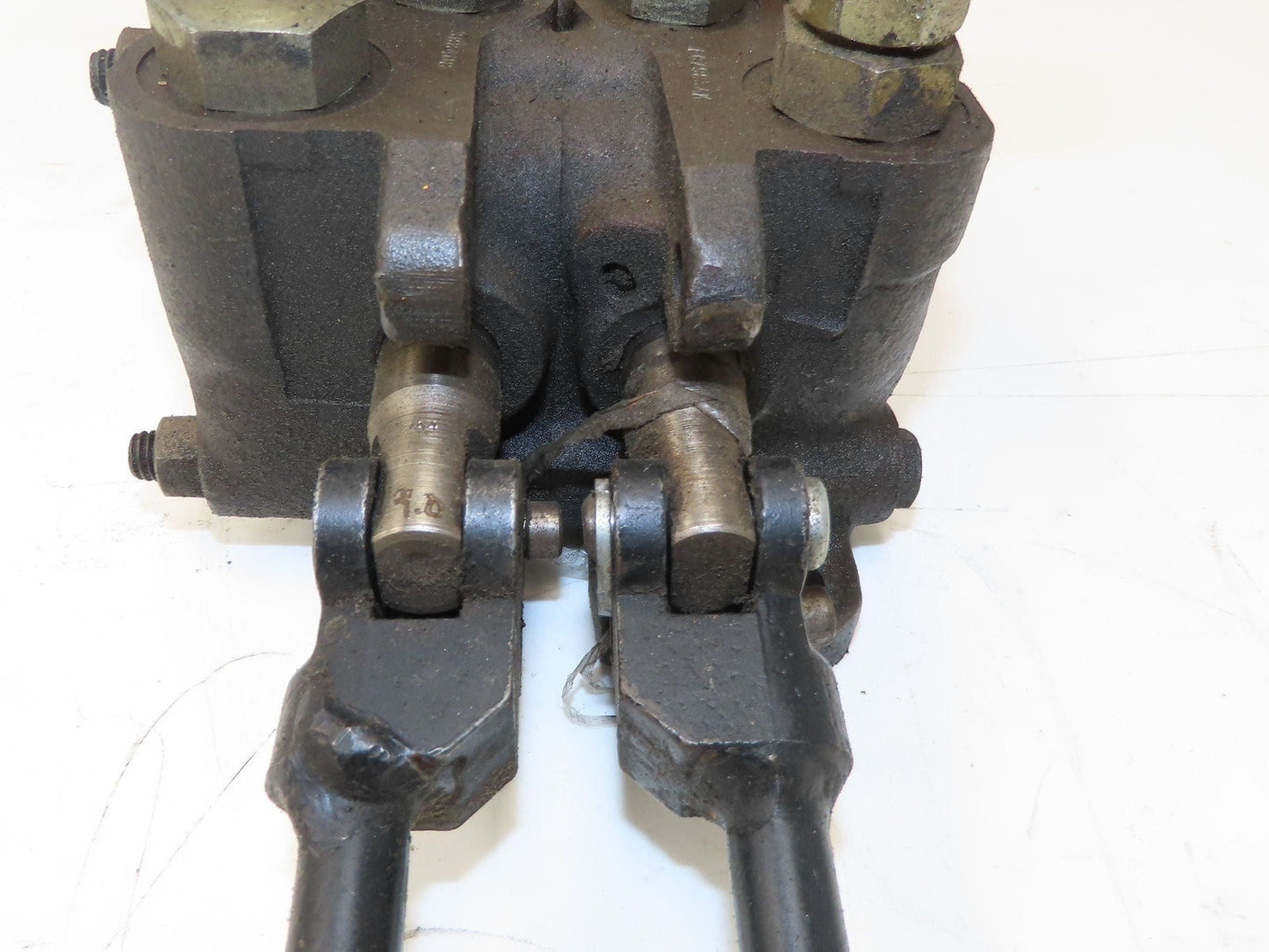 Clark PowrWorker Forklift Walkie Stacker Hydraulic Control Valve Assembly