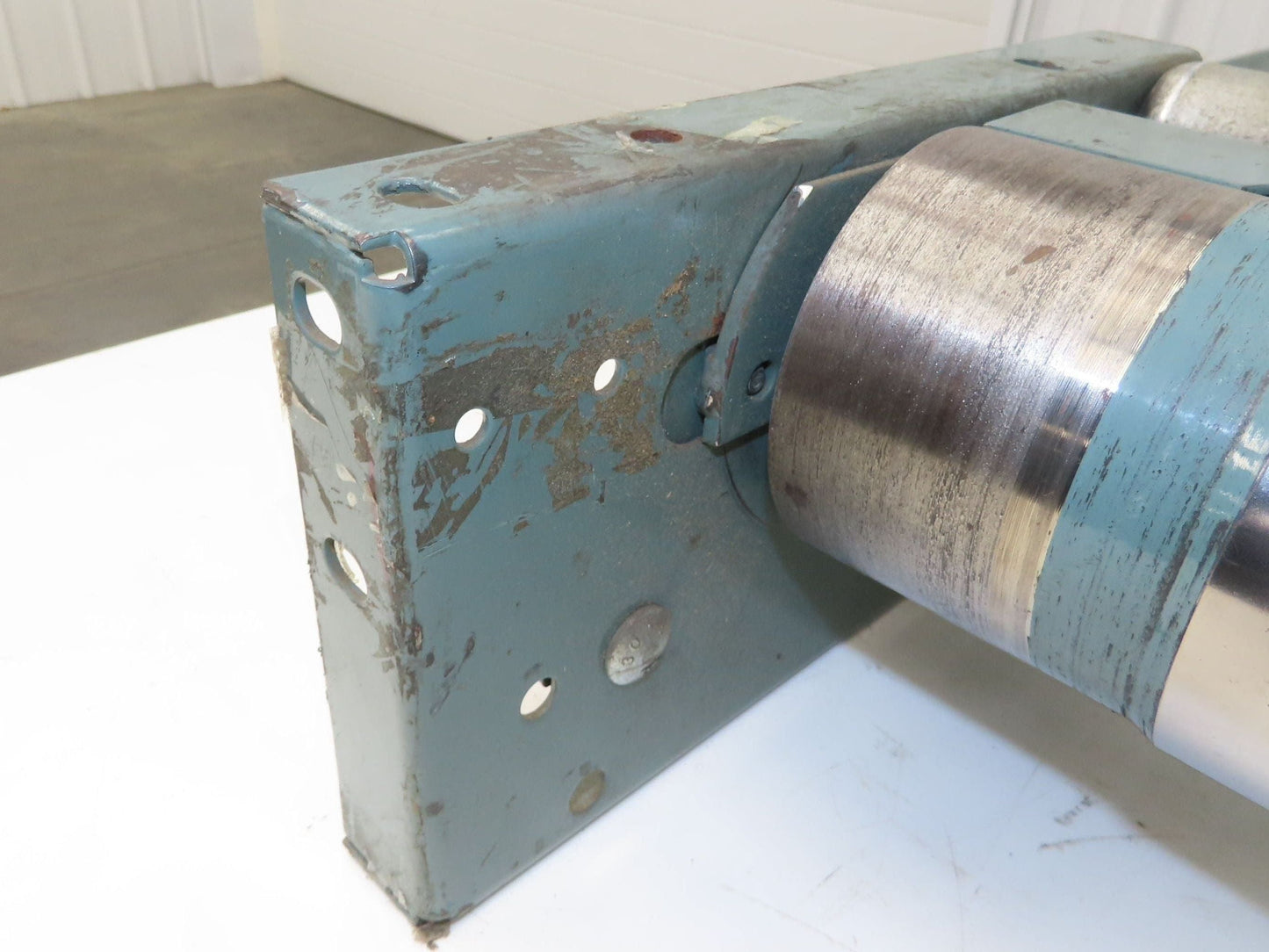 Hytrol 24" Slider Bed Belt Conveyor Take-Up Tail Pulley Assembly 4" Pulley