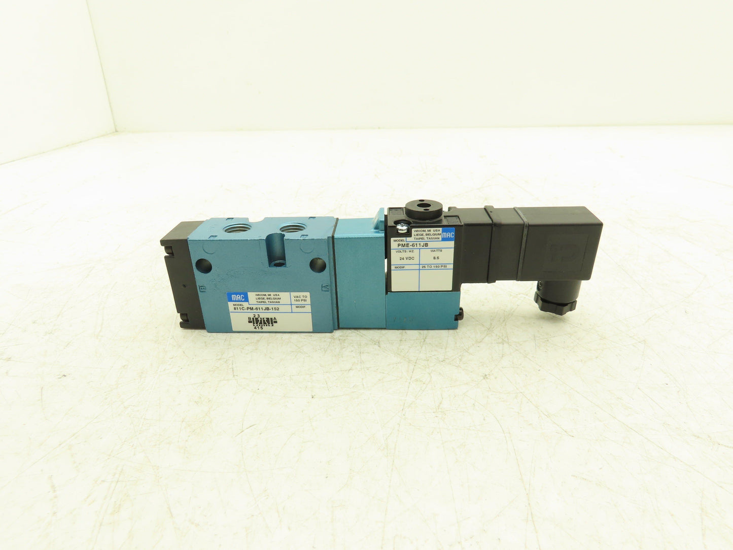 MAC 811C-PM-611JB-152 4-Way Single Solenoid Valve 24V