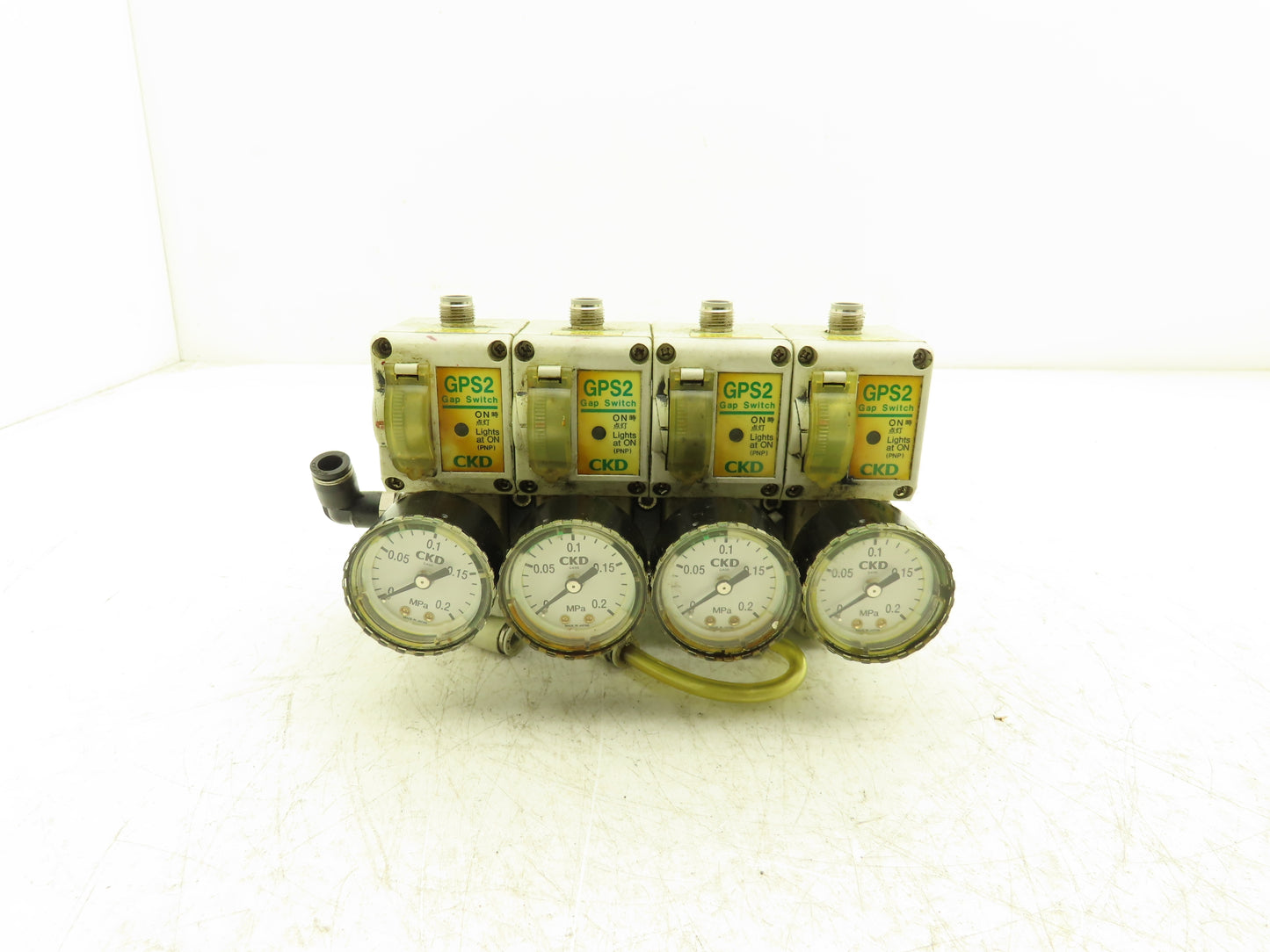 CKD GPS2-07-15-PGC0 Gap Switch 50-200kPa 7-29psi Series of 4 switches