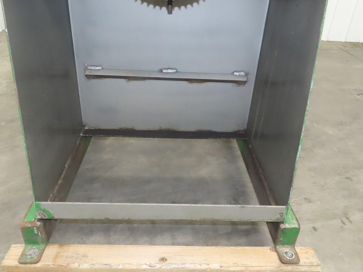 Regal 3000-12SRNP Coil Stock Uncoiler 3000lbs 12" ID 24" W No Motor Decoiler