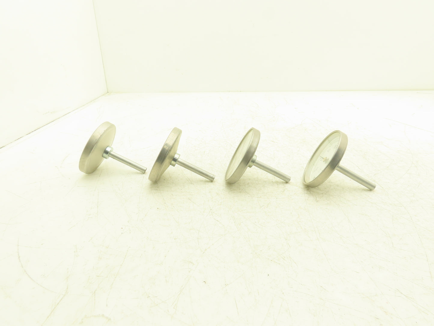 WIKA Temp Gauge 0-120 C 2 Degree Subd 2" Dial 6" Probe Aluminum