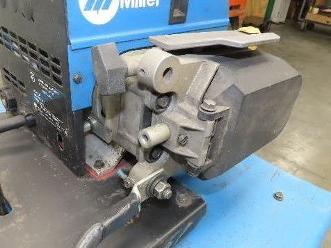 Miller CP-302 Mig Welder 300 amp 60 Series 24V Feeder 200/230/460v 3PH