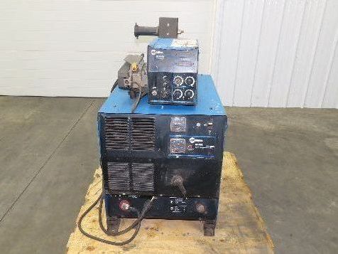 Miller CP-302 Mig Welder 300 amp 60 Series 24V Feeder 200/230/460v 3PH
