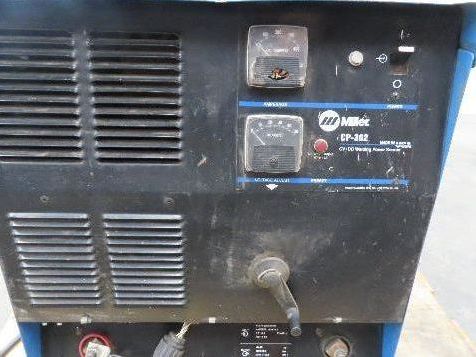 Miller CP-302 Mig Welder 300 amp 60 Series 24V Feeder 200/230/460v 3PH