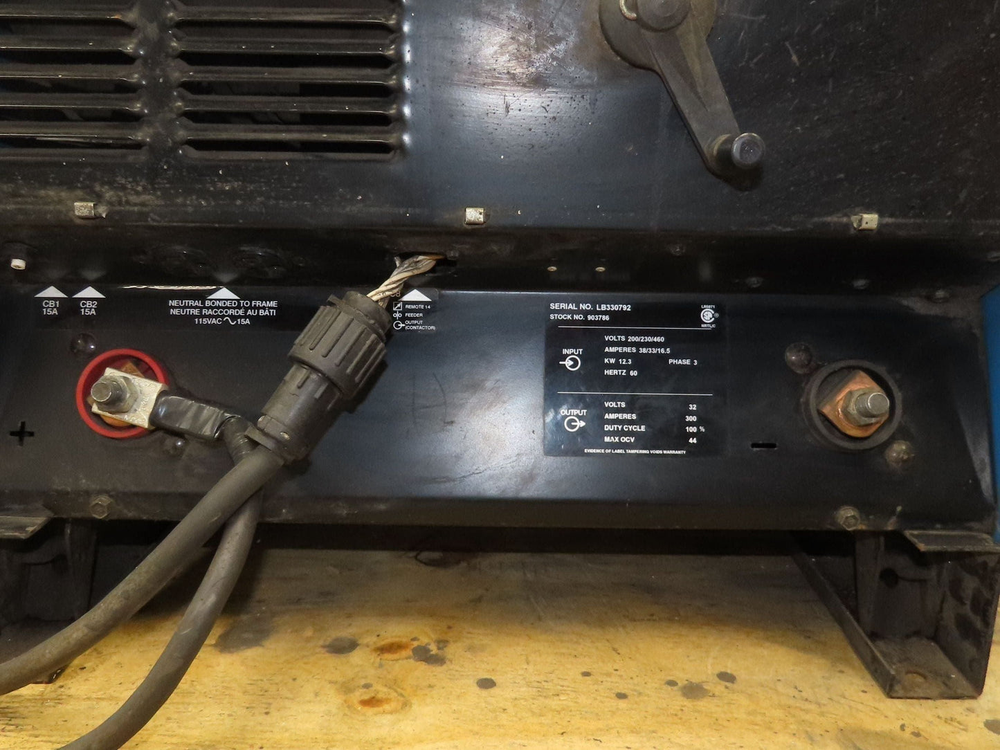 Miller CP-302 Mig Welder 300 amp 60 Series 24V Feeder 200/230/460v 3PH