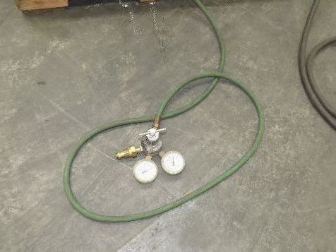 Miller CP-302 Mig Welder 300 amp 195112 24V Feeder 200/230/460v 3PH With Cart
