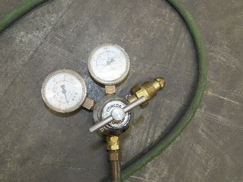 Miller CP-302 Mig Welder 300 amp 195112 24V Feeder 200/230/460v 3PH With Cart