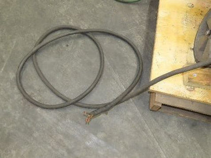 Miller CP-302 Mig Welder 300 amp 195112 24V Feeder 200/230/460v 3PH With Cart