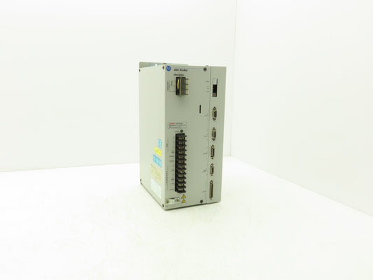 Allen Bradley 1398-DDM-075 Servo Drive 1/3Ph 120/240VAC In 120/240V 15/35A Out