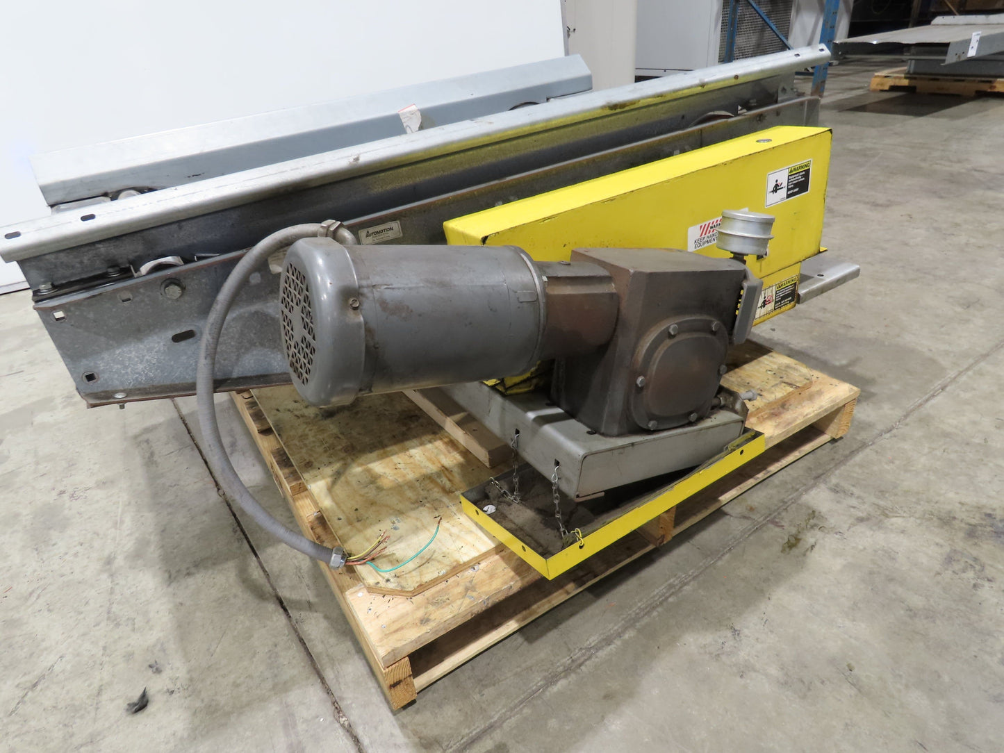 Automotion 30" Flat to Incline Belt Conveyor End Drive Dump Section 60 FPM 460V