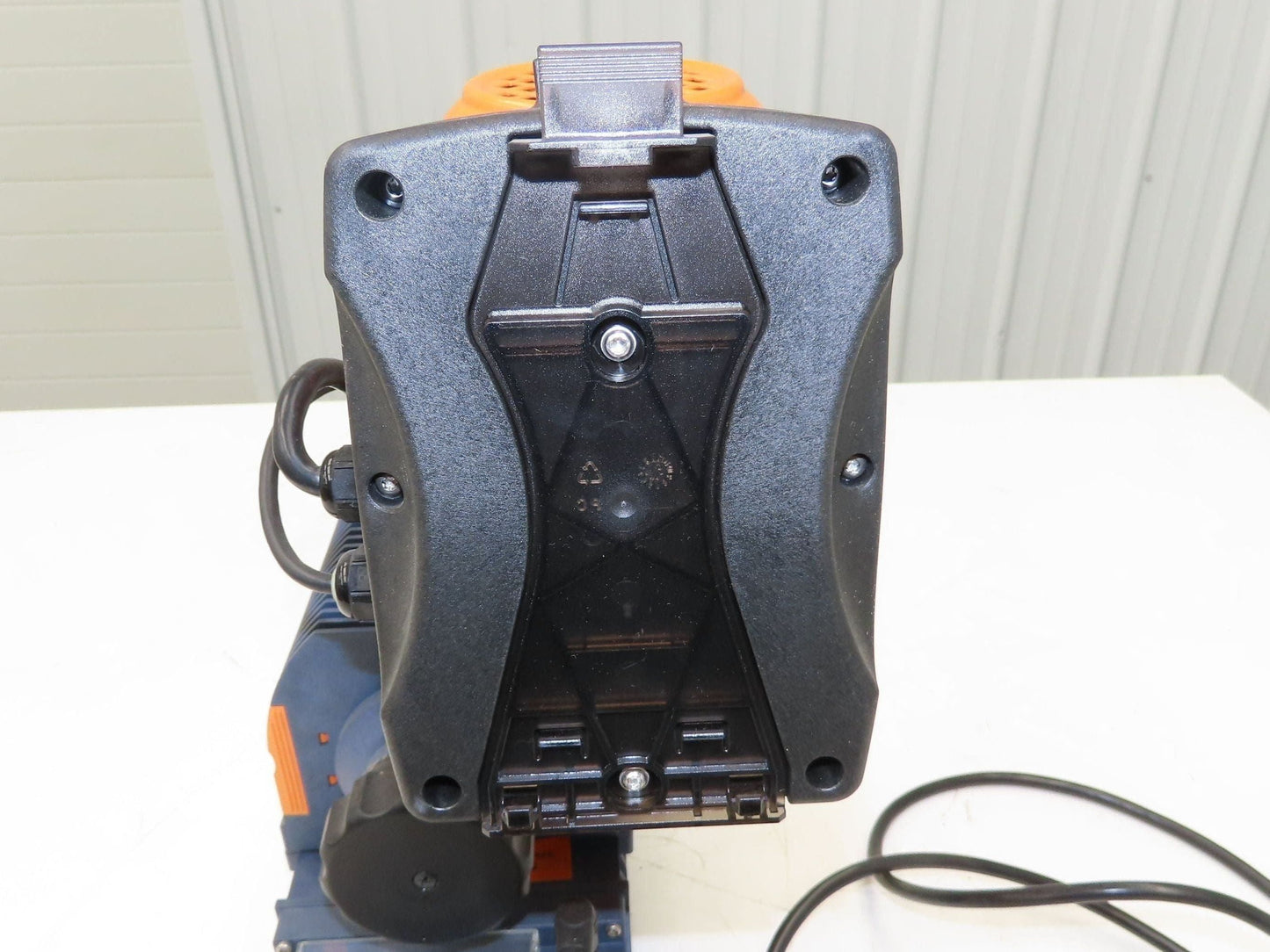 ProMinent Fluid Controls S1CB Metering Pump 110-240v 14Gph Dosing Rate 145psi