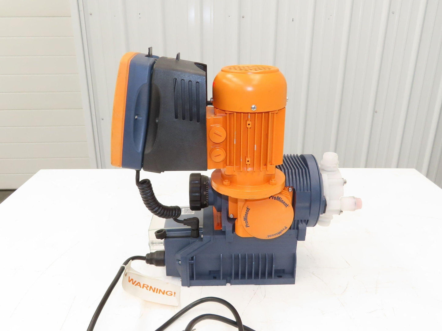 ProMinent Fluid Controls S1CB Metering Pump 110-240v 14Gph Dosing Rate 145psi