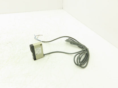 Telemecanique XUH-H02313 Photoelectric Sensor 12/24VDC
