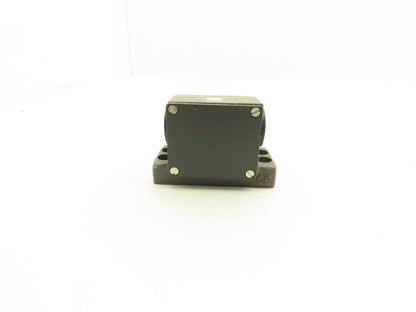 Euchner GLBF04R08-552-M Limit Switch 4-Position Inductive Horizontal Housing