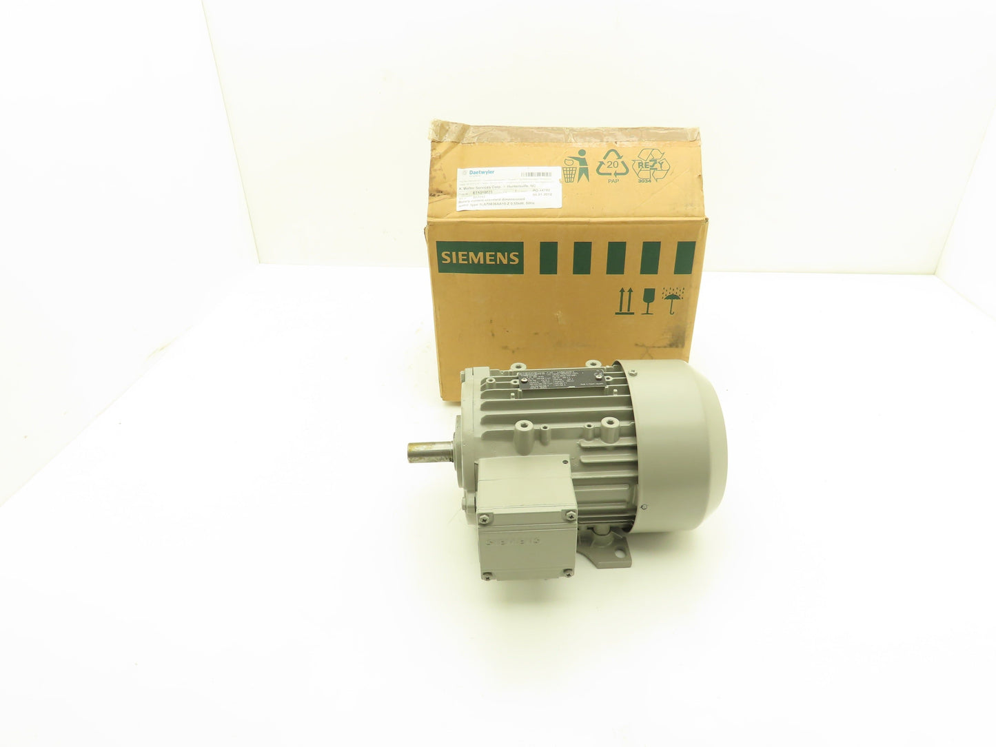 Siemens UD 0810/1169222-001-1 AC Motor .84Hp 1110rpm 440-480Y 3ph 80M TEFC