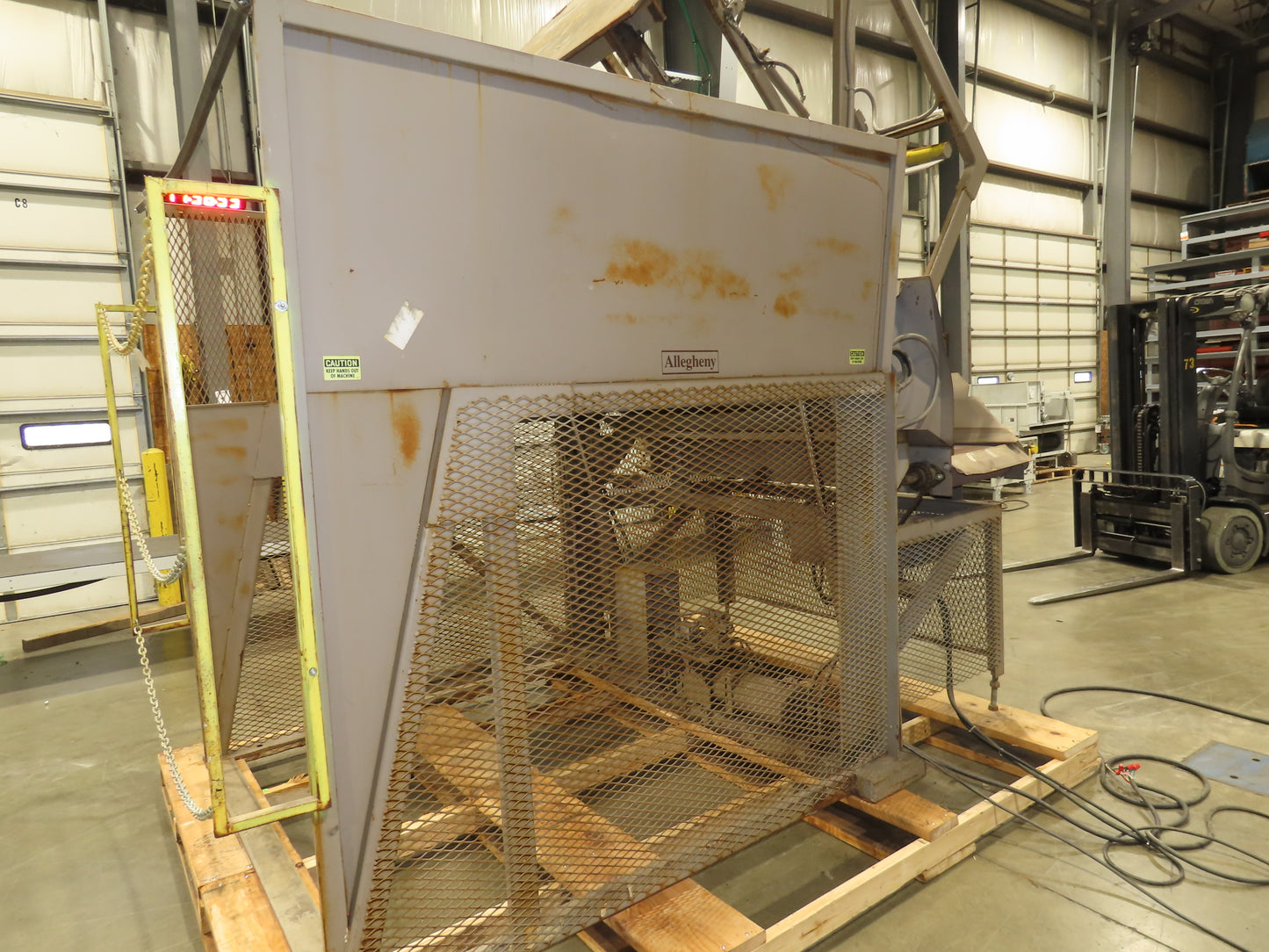 Allegheny Hydraulic Tote Tipper Paper Shredder Hopper Dump Feed Conveyor 460V