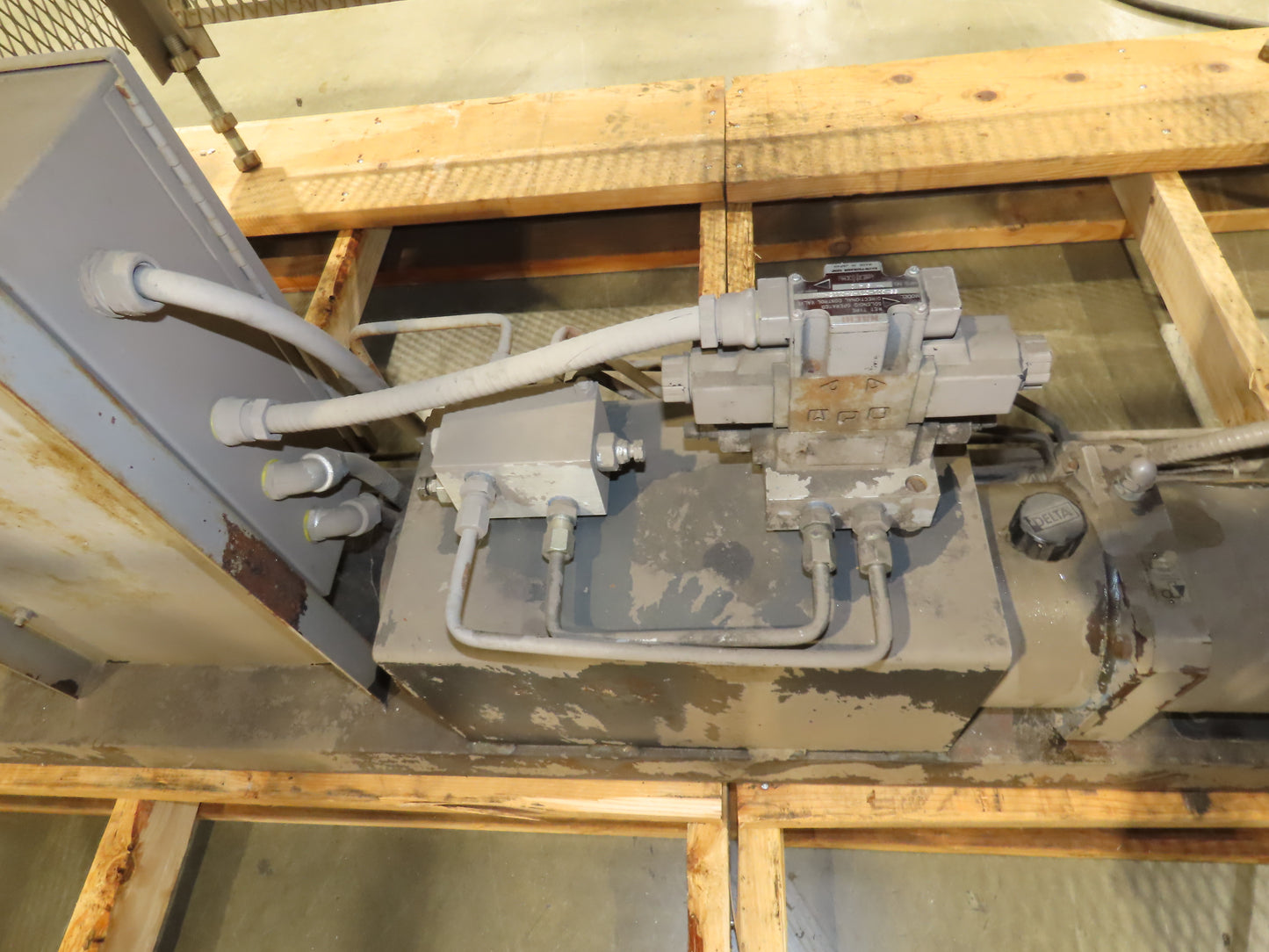 Allegheny Hydraulic Tote Tipper Paper Shredder Hopper Dump Feed Conveyor 460V