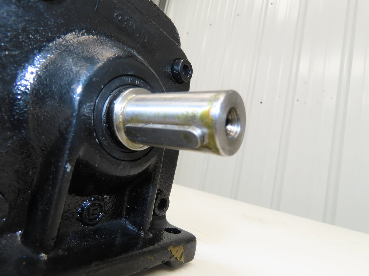 Alfred Imhof S31-DT80N4 Gearmotor 16.5:1 Ratio 84rpm 1Hp 230/400Y 3ph Dual Shaft