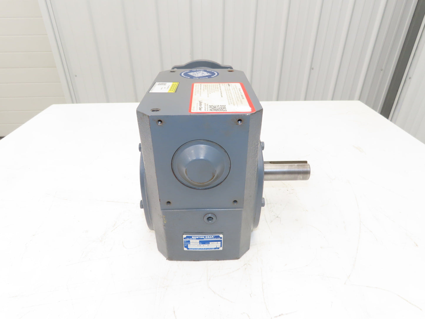 Boston Gear F732-40E-B7-G Gearbox 40:1 Reducer 2.1Hp 44rpm 143T LH Output