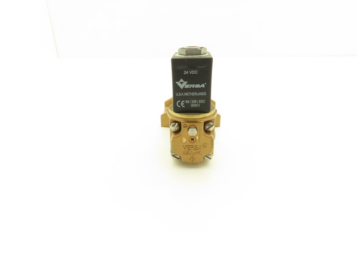 Versa VSG-3511-HC-M-U-10-55M-D024 Solenoid Valve 200psig Vacuum 70Vac/24Vdc