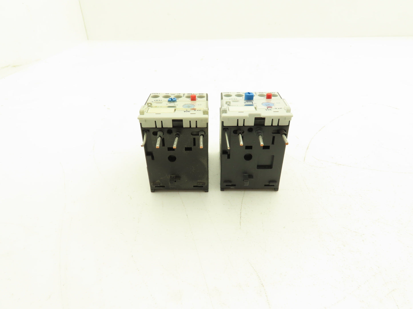 Automation Direct RTD32 3200 Thermal Overload Relay 23-32A 600VAC Lot of 2