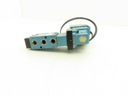 MAC 811C-2E-110EA-152 Pneumatic Air Solenoid Valve 120V 150 PSI 1/4" NPT 5 Way