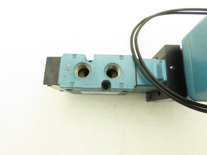 MAC 811C-2E-110EA-152 Pneumatic Air Solenoid Valve 120V 150 PSI 1/4" NPT 5 Way