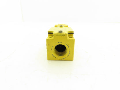 Telemecanique XCK J1305707 Safety Interlock Key Switch 240vac 3amp