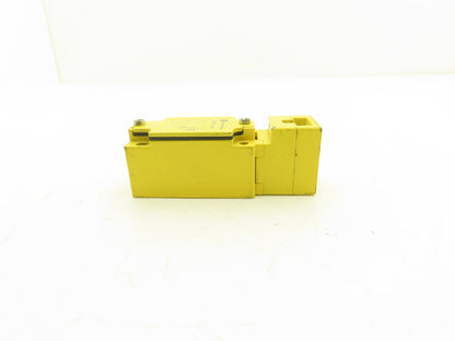 Telemecanique XCK J1305707 Safety Interlock Key Switch 240vac 3amp