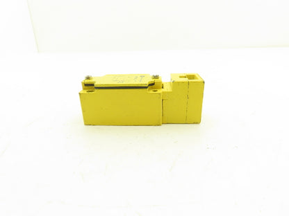 Telemecanique XCK J1305707 Safety Interlock Key Switch 240vac 3amp