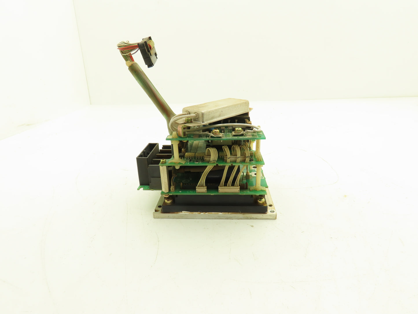 Yaskawa JUSP-WS CD 30 AA Servo Drive Amplifier Module Fuji 600V 75A Power Supply