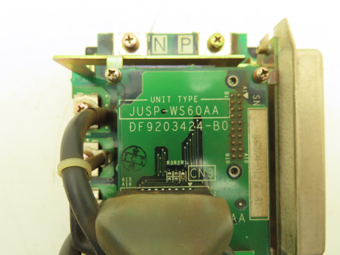 Yaskawa JUSP-WS60AA Servo Amplifier & Fuji 6MBP200RA060 Power Supply 600V 200A