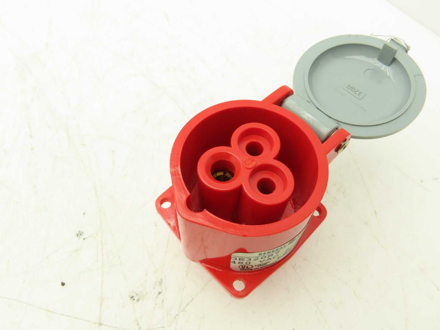 GE GE320R7 GE320P7 Electric Receptacle Plug 3-Wire 2-Pole 480v 20A Lot of 4