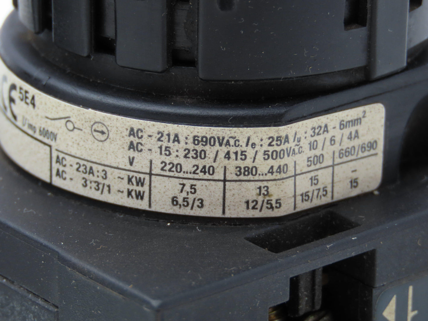 Klockner Moeller T3-2-64647GB Rotary Switch 4-Position 15kW 25A 600V Lot of 3