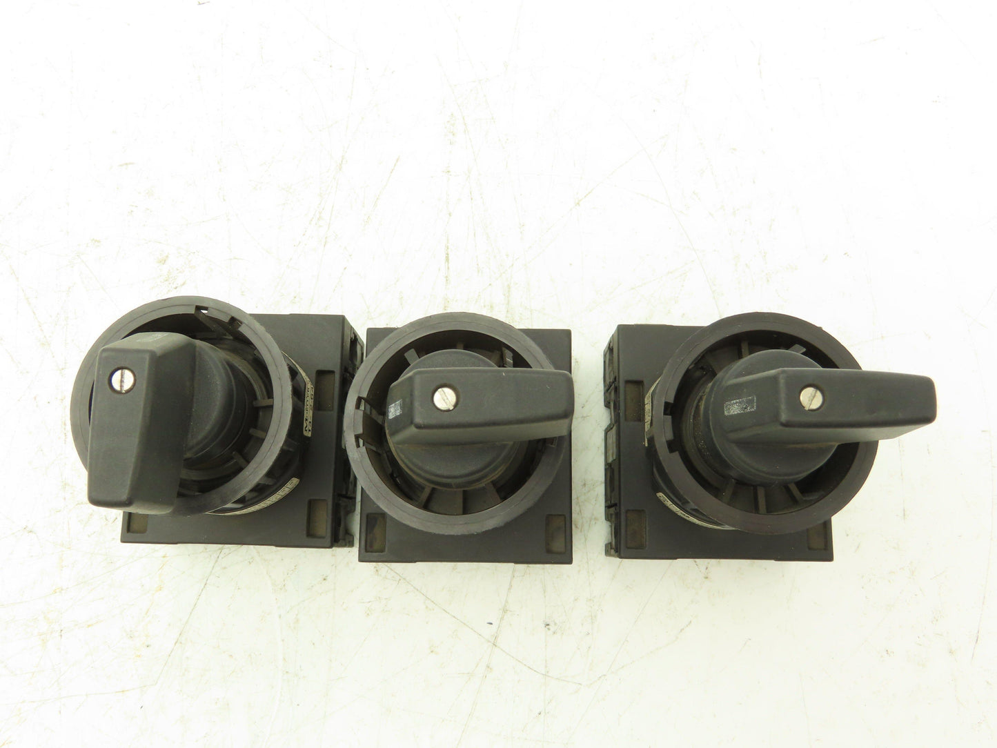 Klockner Moeller T3-2-64647GB Rotary Switch 4-Position 15kW 25A 600V Lot of 3