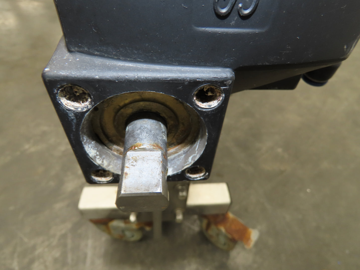 Piston Metering Pump Stainless Steel Pneumatic 1 Gal Displacement 3 Way Valve