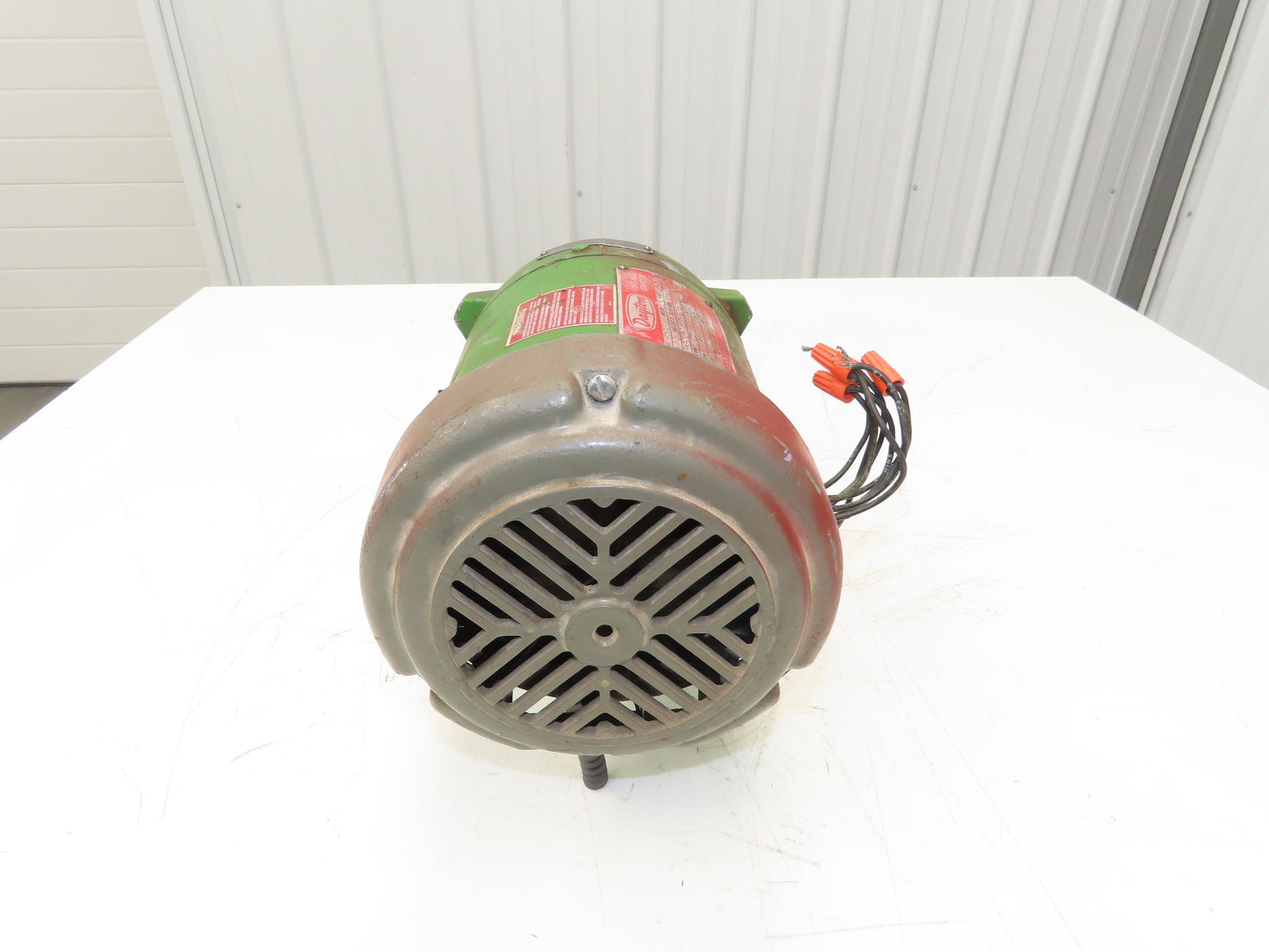 Dayton 3N301 Gearmotor 11.25:1 Reducer 155rpm LH