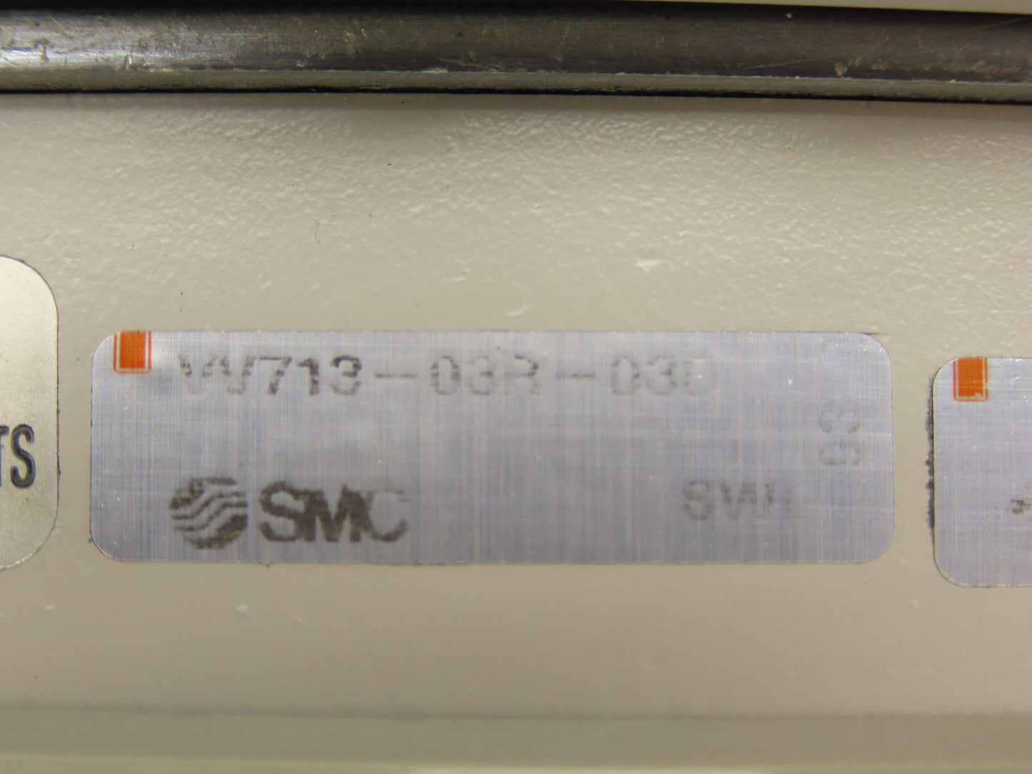 SMC VQ7-6-FG-D Pneumatic Solenoid Valve 3-Station Manifold 4/5 Port