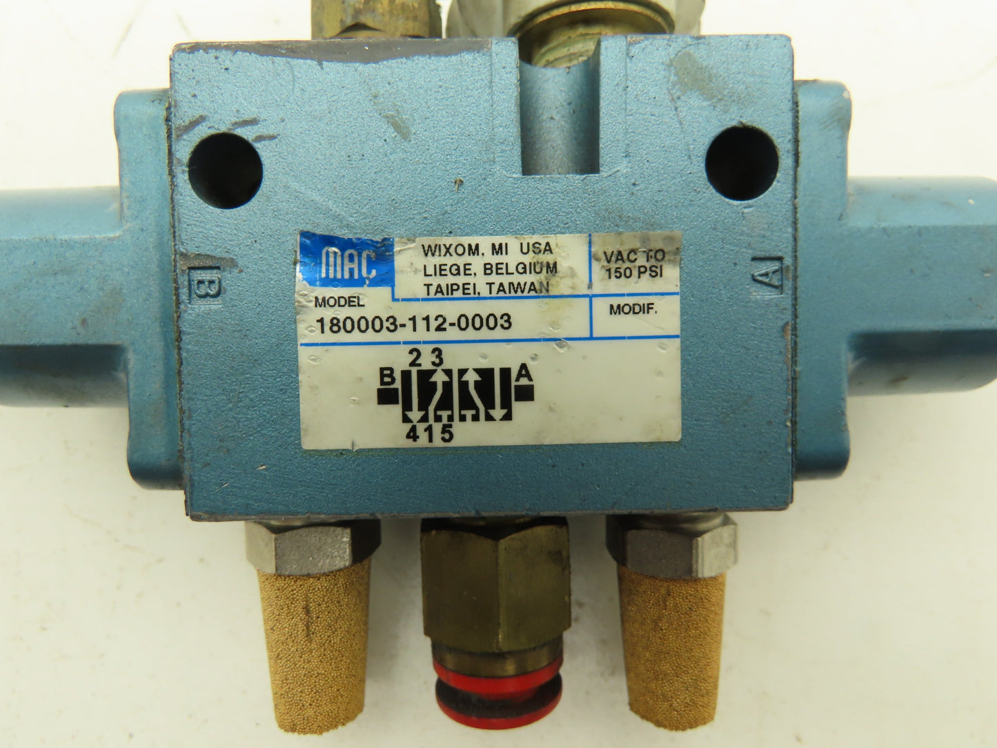 Mac 180003-112-0003 Pneumatically Actuated Dual Solenoid Air Valve 1/4" 150psi