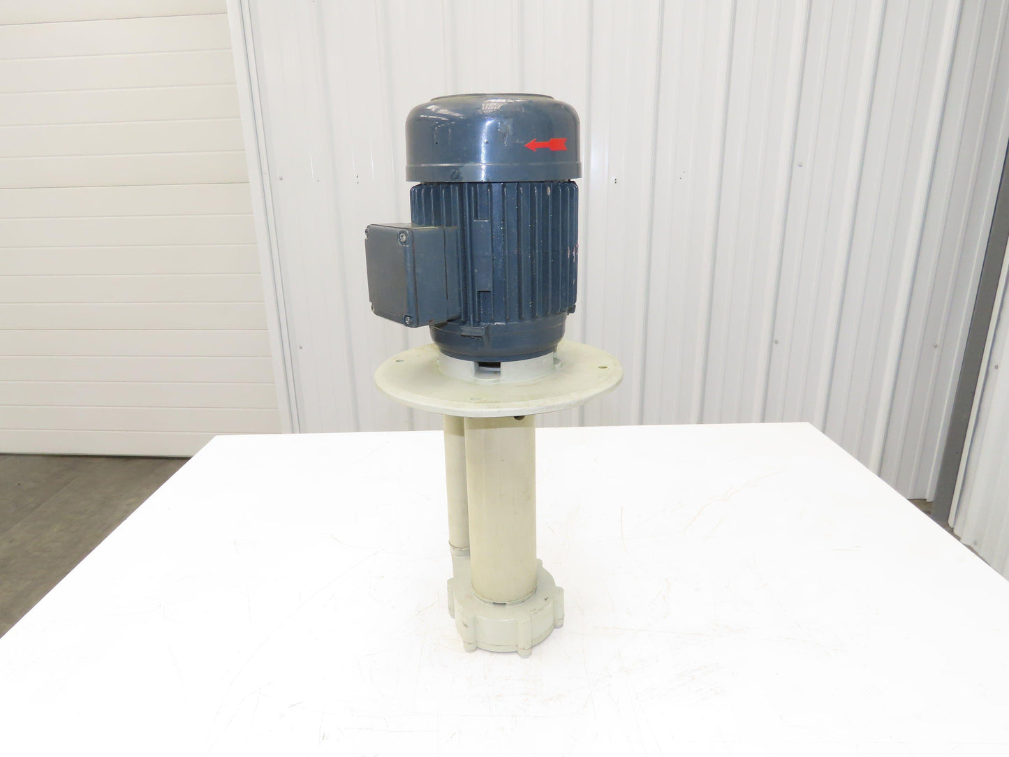 Flux-Geraete Plastic Centrifugal Immersion Pump 1.1kw 3360rpm 230/460V 12" Depth