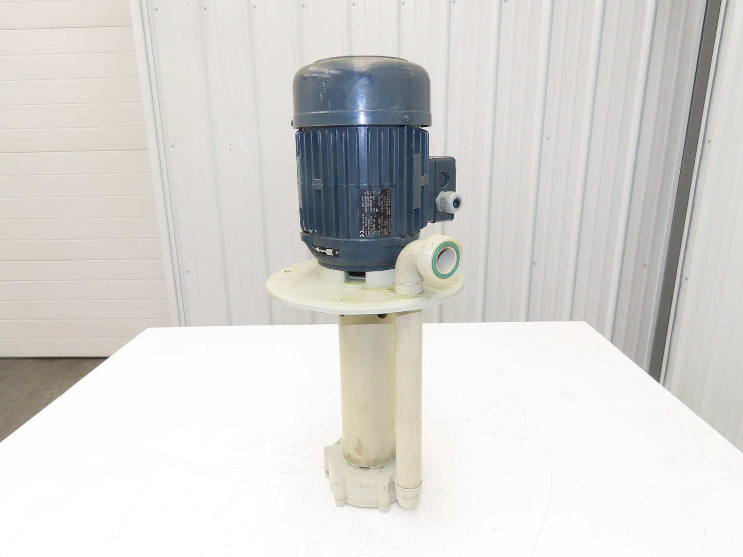 Flux-Geraete Plastic Centrifugal Immersion Pump 1.1kw 3360rpm 230/460V 12" Depth