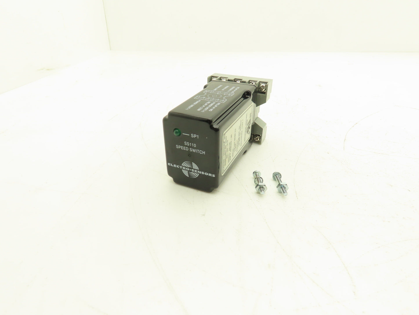 Electro-Sensors SS110 Shaft Speed Switch 0.01-10 RPM 115v Input