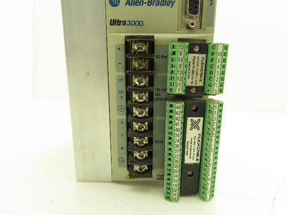 Allen Bradley 2098-DSD-020 Ultra 3000 Servo Drive 120/240V 1PH V1.45 Ser B