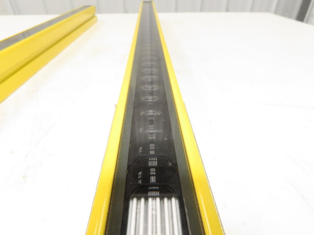 Contrinex Light Curtain Sender Receiver Set 30mm Res. 12M Range 49 Beam