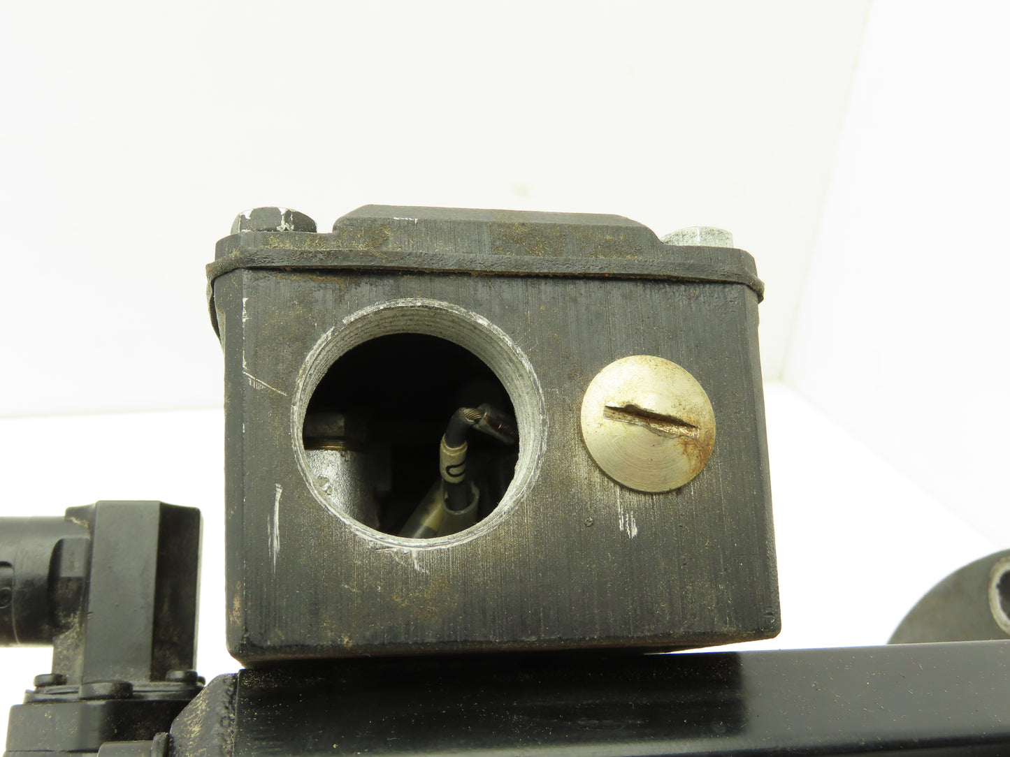 Baumuller DSG 71-B Servo Motor 1.35kW 2000 RPM 24V Brake